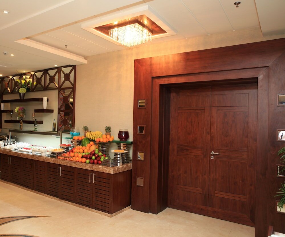 Фото Intour Jazan Hotel