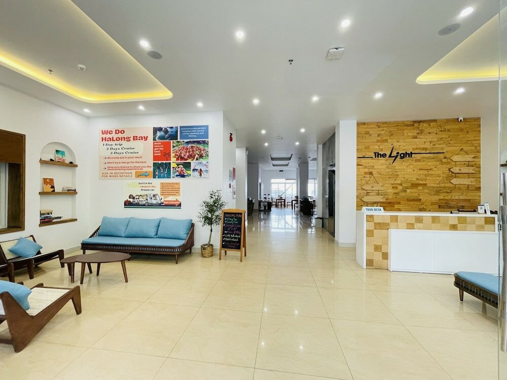 Фото The Light Hotel