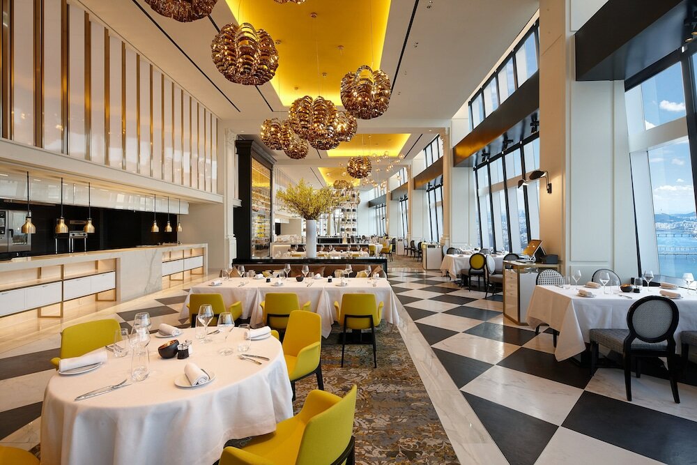 Фото Signiel Seoul