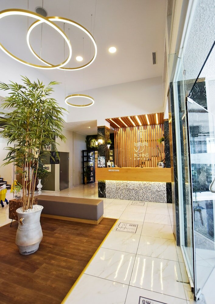 Фото John's Hotel