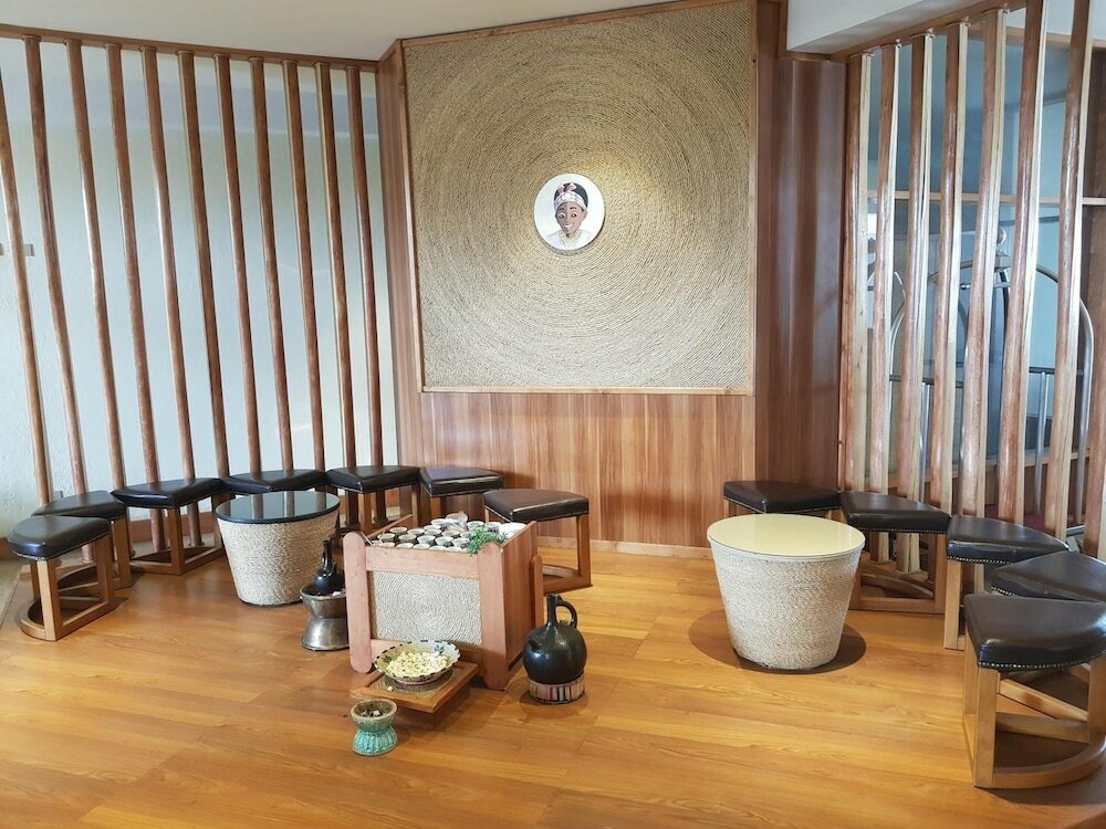 Фото Nega Bonger Hotel