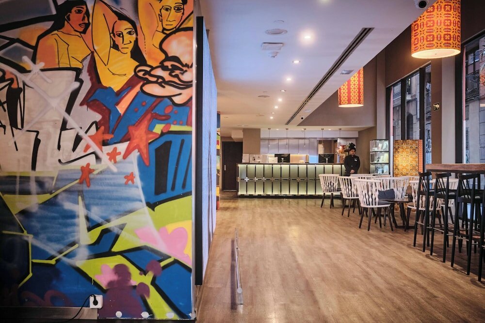 Фото Catalonia Avinyó