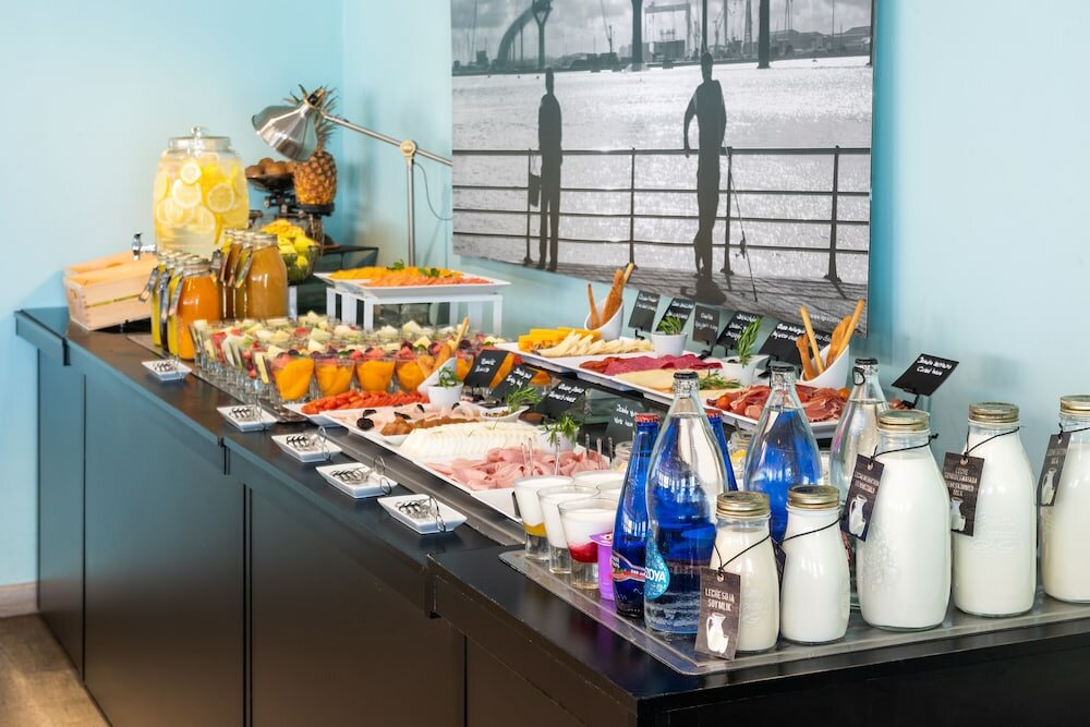 Фото Hotel Cádiz Paseo del Mar Affiliated by Meliá