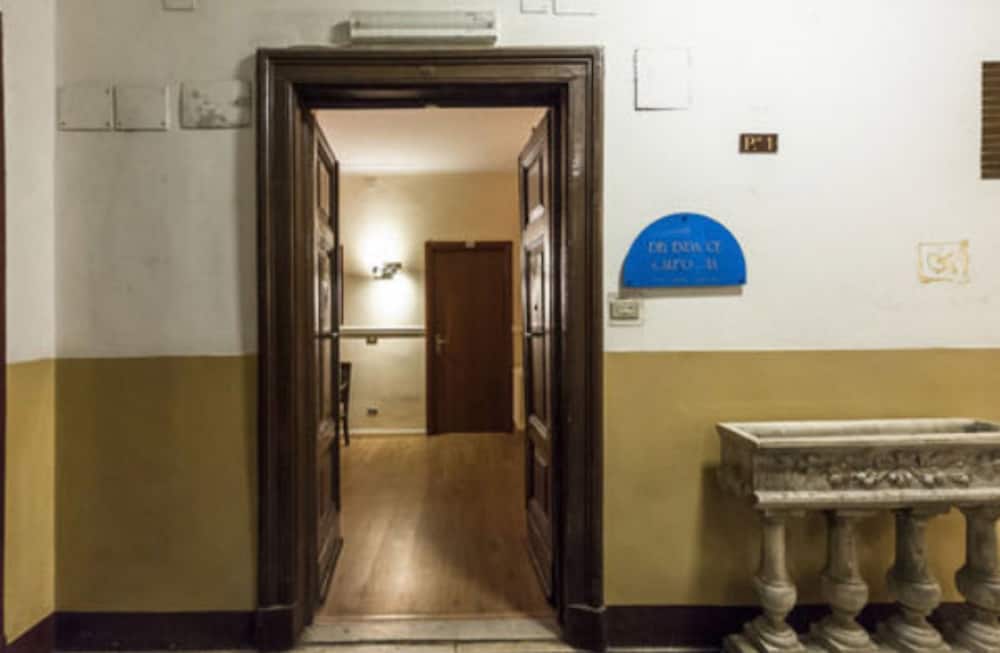 Фото Hotel California