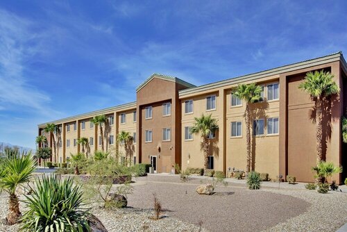 Гостиница Holiday Inn Express Las Vegas-Nellis, an Ihg Hotel в Норт-Лас-Вегасе
