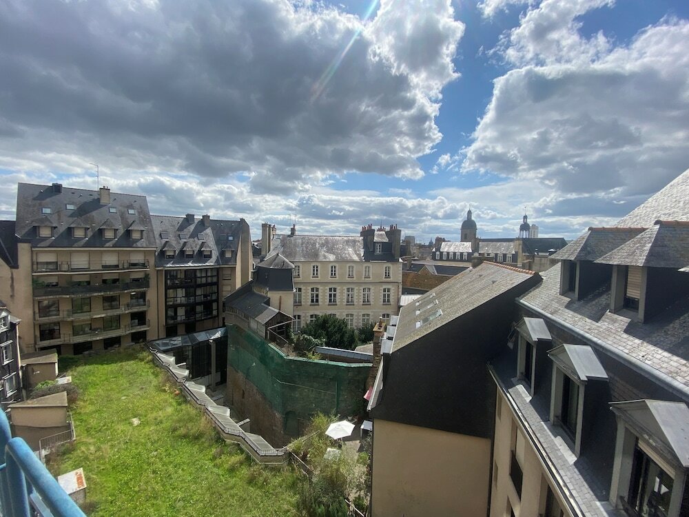 Фото Hotel Des Lices