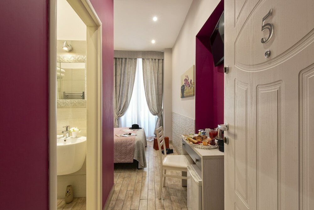 Фото Гостевой Дом Five Rooms Rome