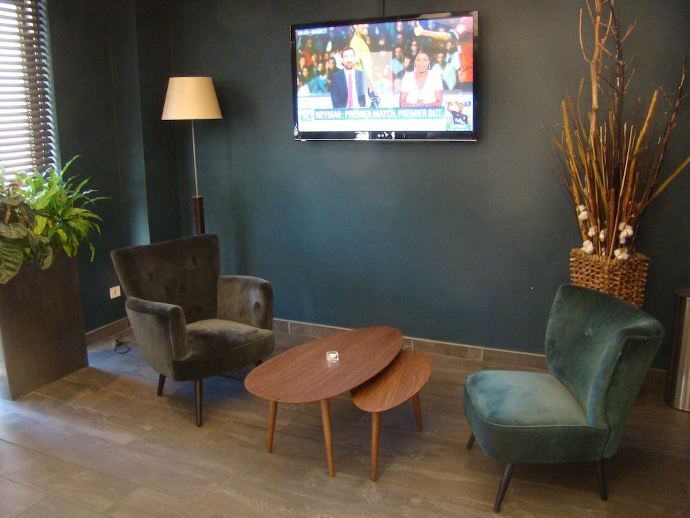 Фото Hotel Montparnasse Alesia