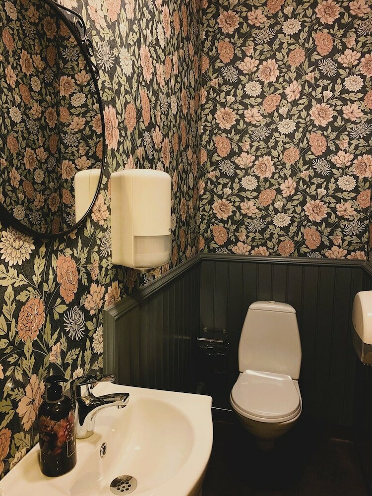 Фото Järnvägshotellet