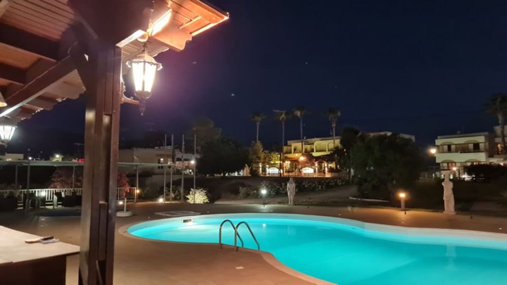 Фото Garden City