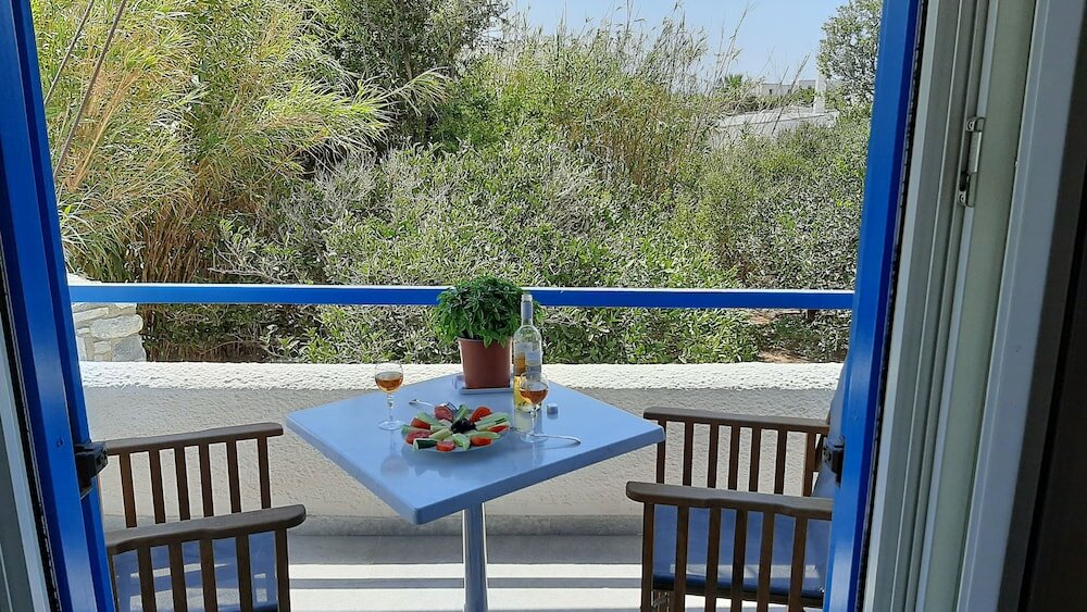 Фото Agia Anna Hotel