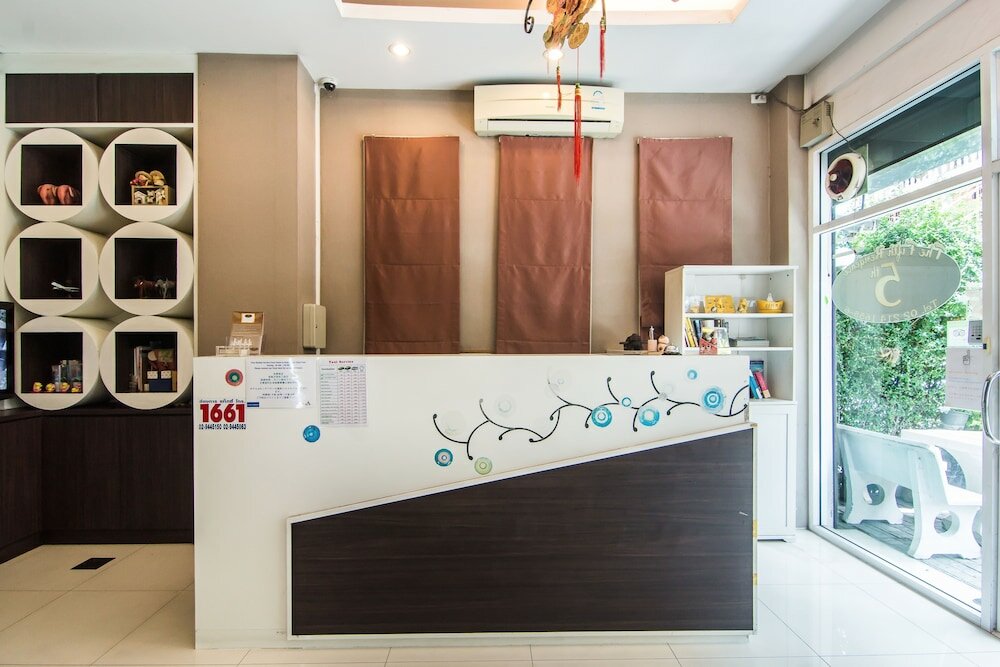 Фото The Fifth Residence