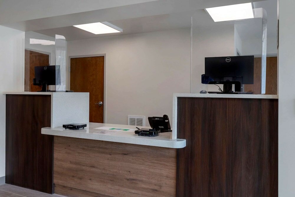 Фото Quality Inn Saint Petersburg North-Tampa Bay