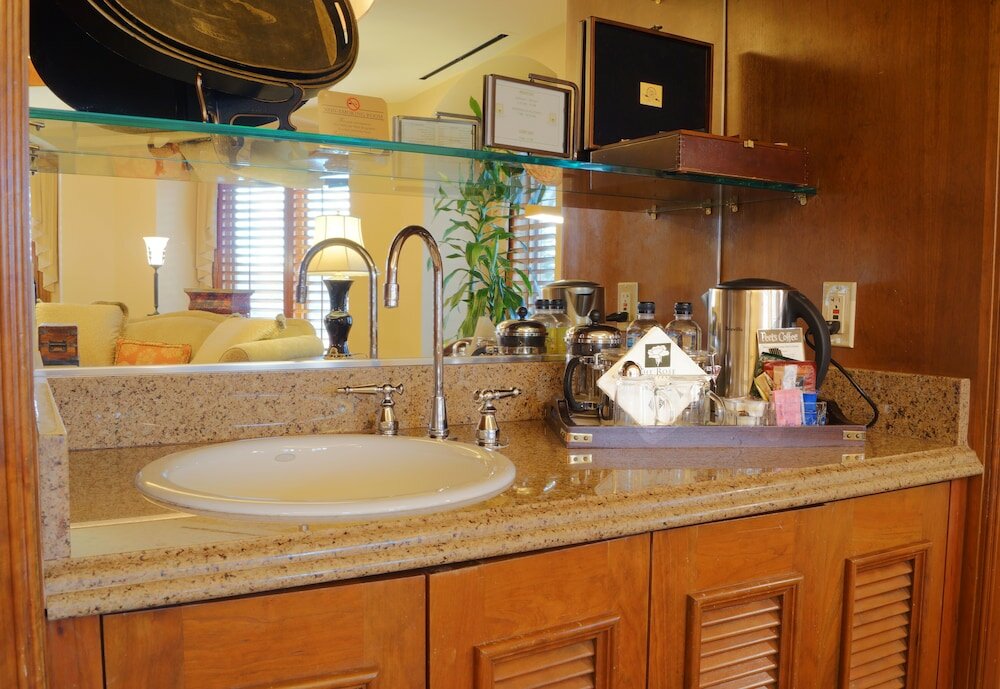 Фото The Rose Hotel