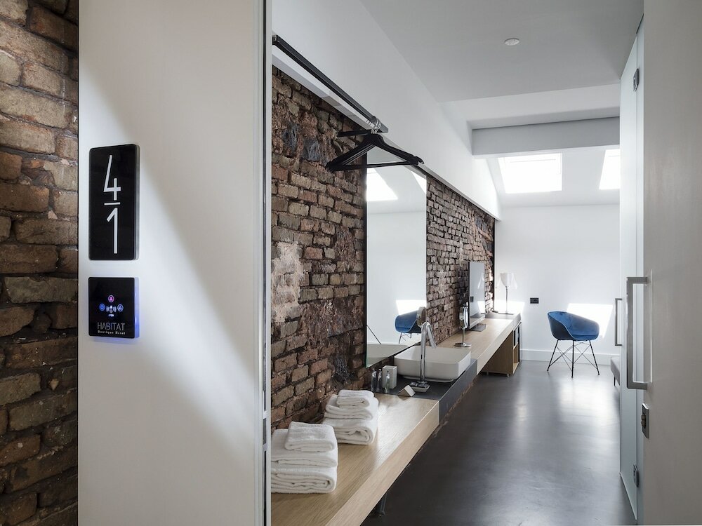 Фото Habitat Luxury Suites Accommodation