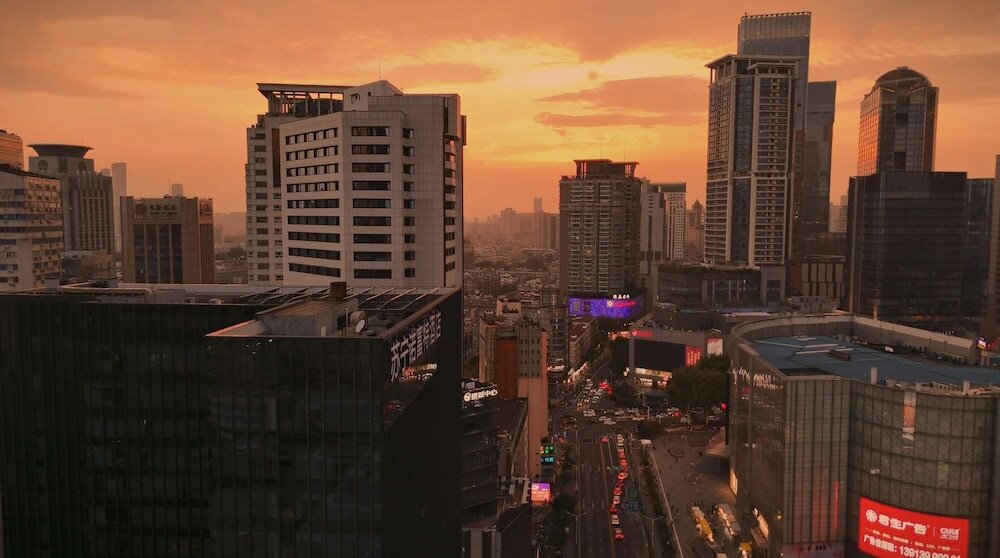 Фото Novotel Nanjing Central Suning