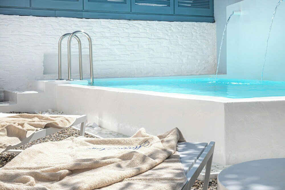 Фото Micra Anglia Boutique Hotel & SPA