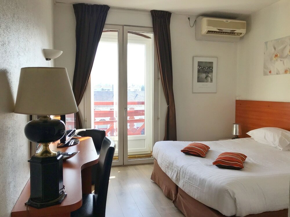 Фото Hotel Colbert