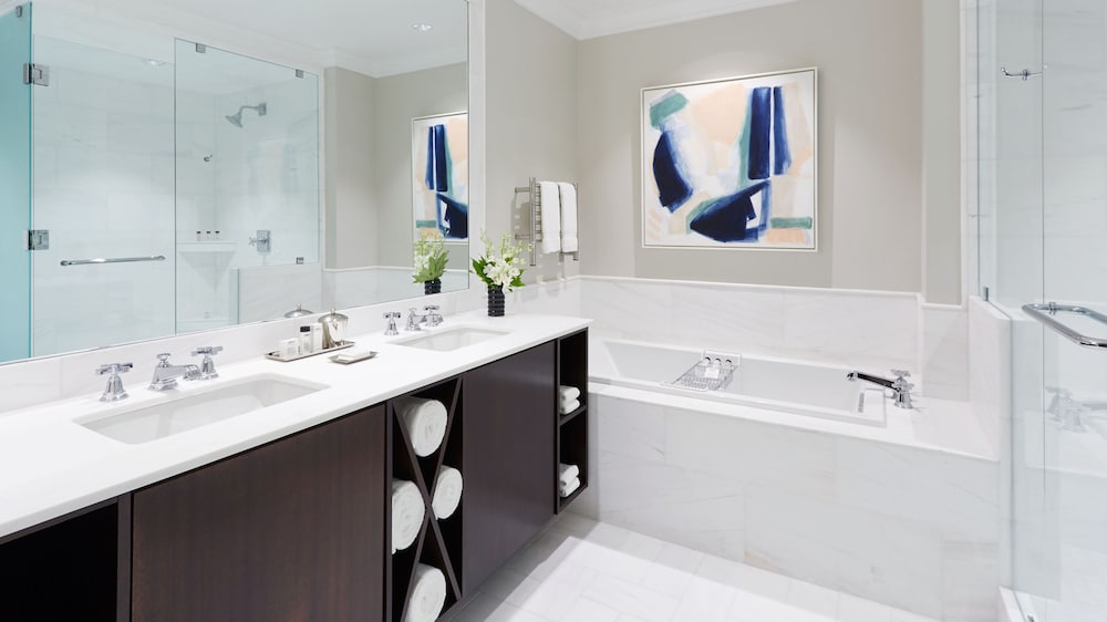 Фото The Spectator Hotel