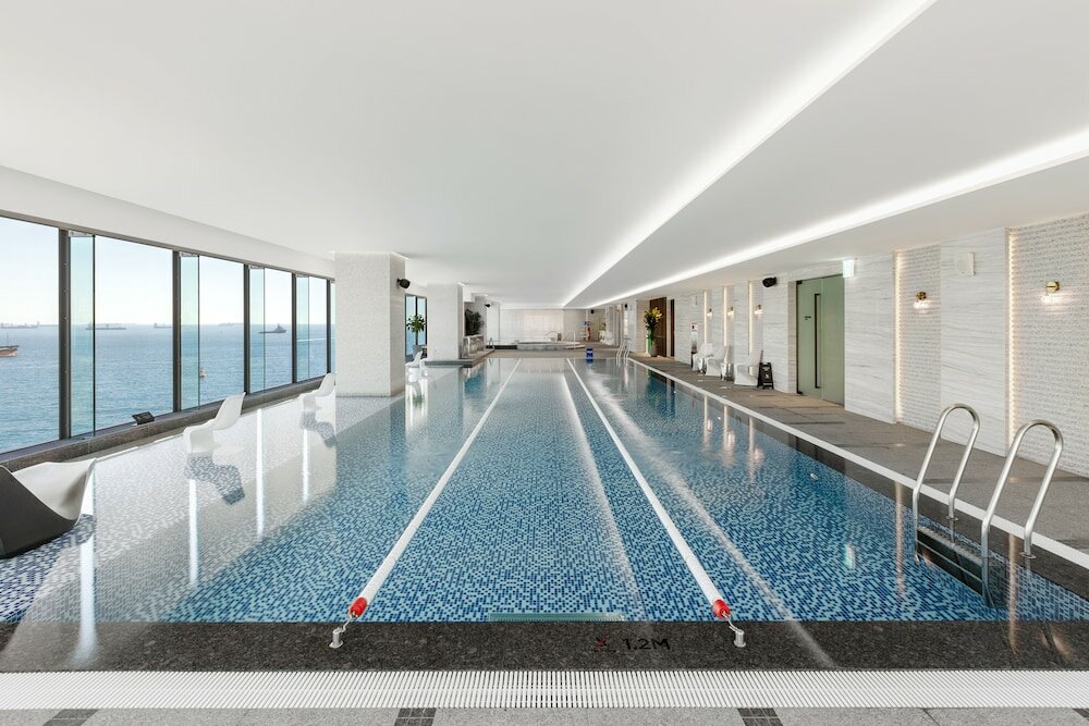 Фото Wyndham Grand Busan Ijin