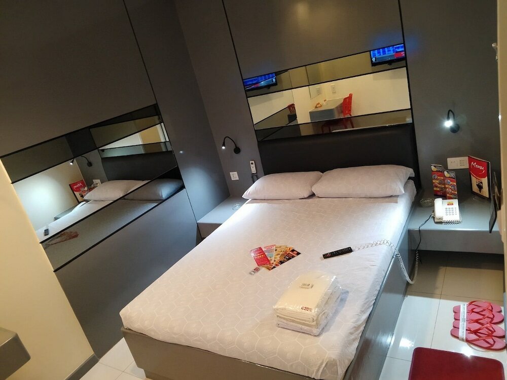 Фото Hotel Sogo Avenida