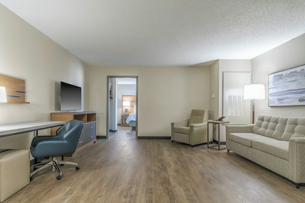 Фото Extended Stay America Detroit Southfield I-696