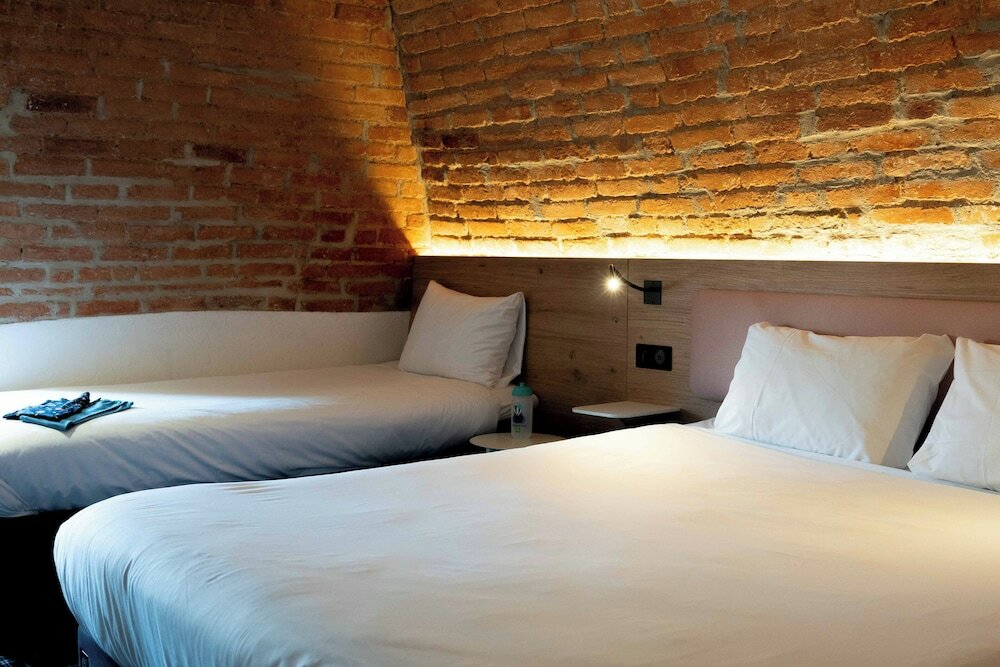 Фото Ibis Styles Colmar Centre