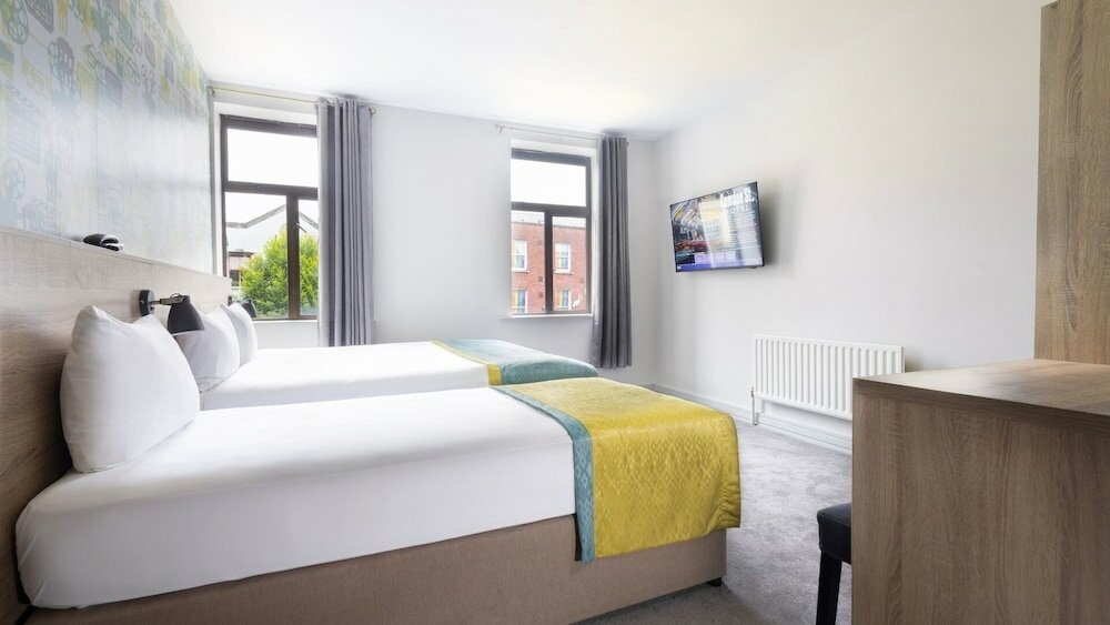 Фото Camden Deluxe Hotel