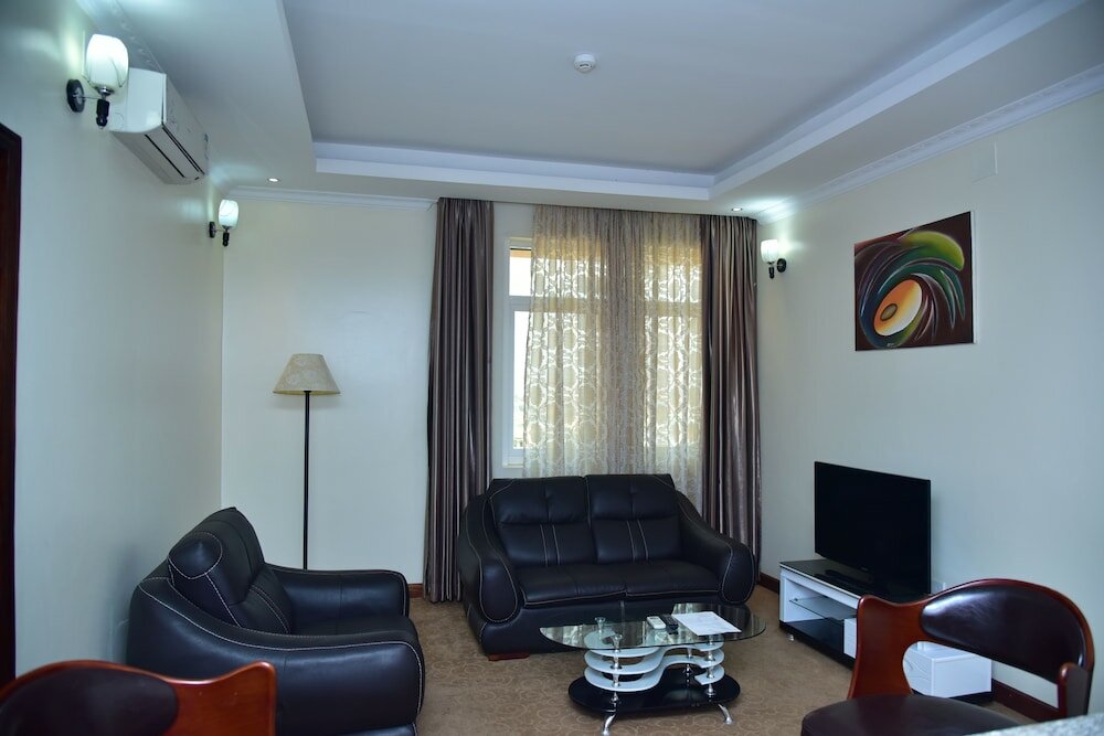 Фото Great Seasons Hotel