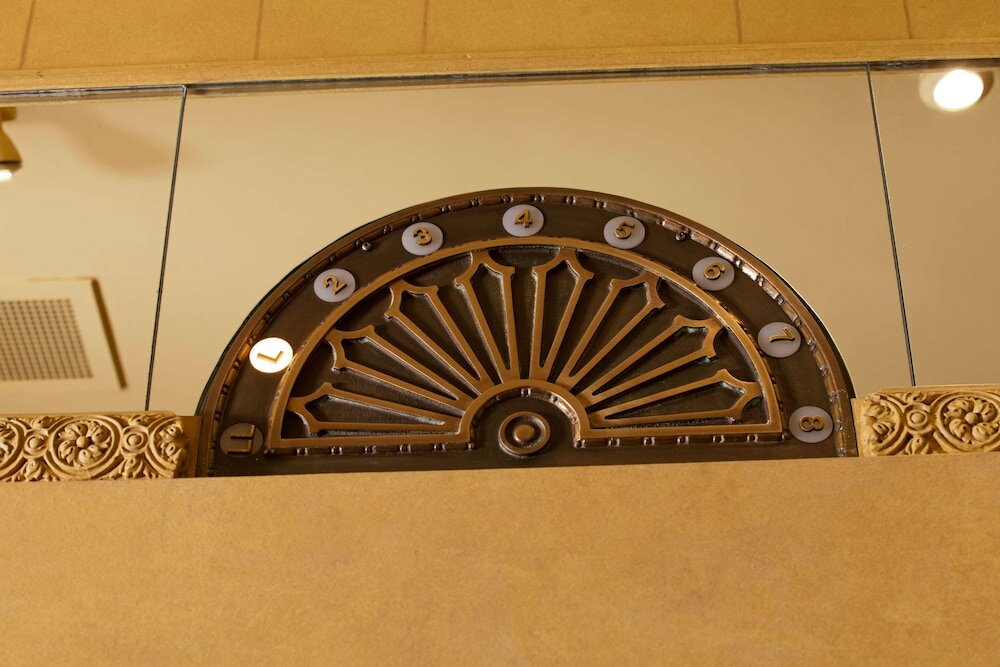 Фото The Henley Park Hotel