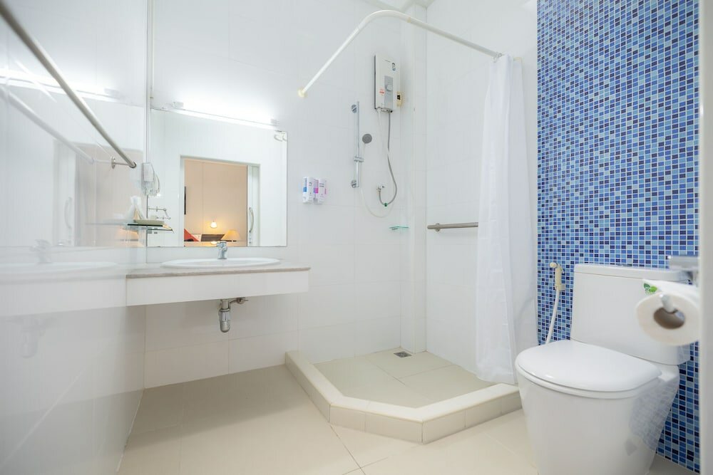 Фото Bangkok Rama Hotel