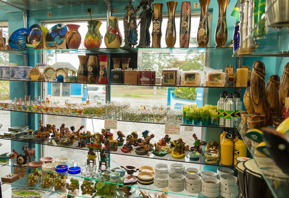 Фото Travellers Beach Resort