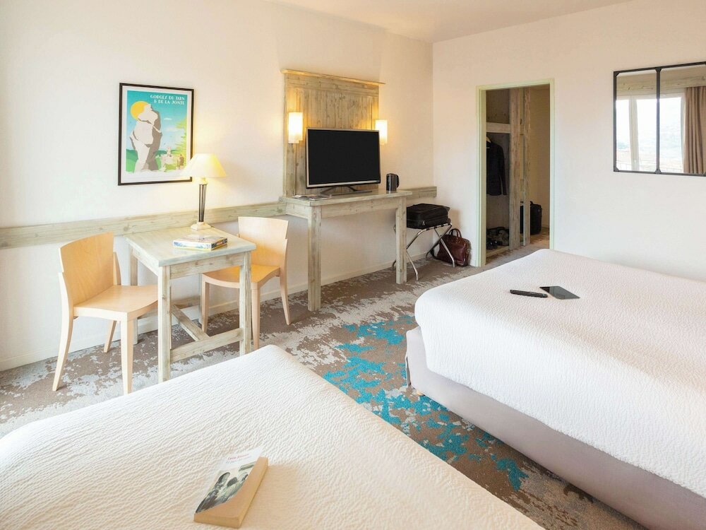 Фото Mercure Millau Hotel