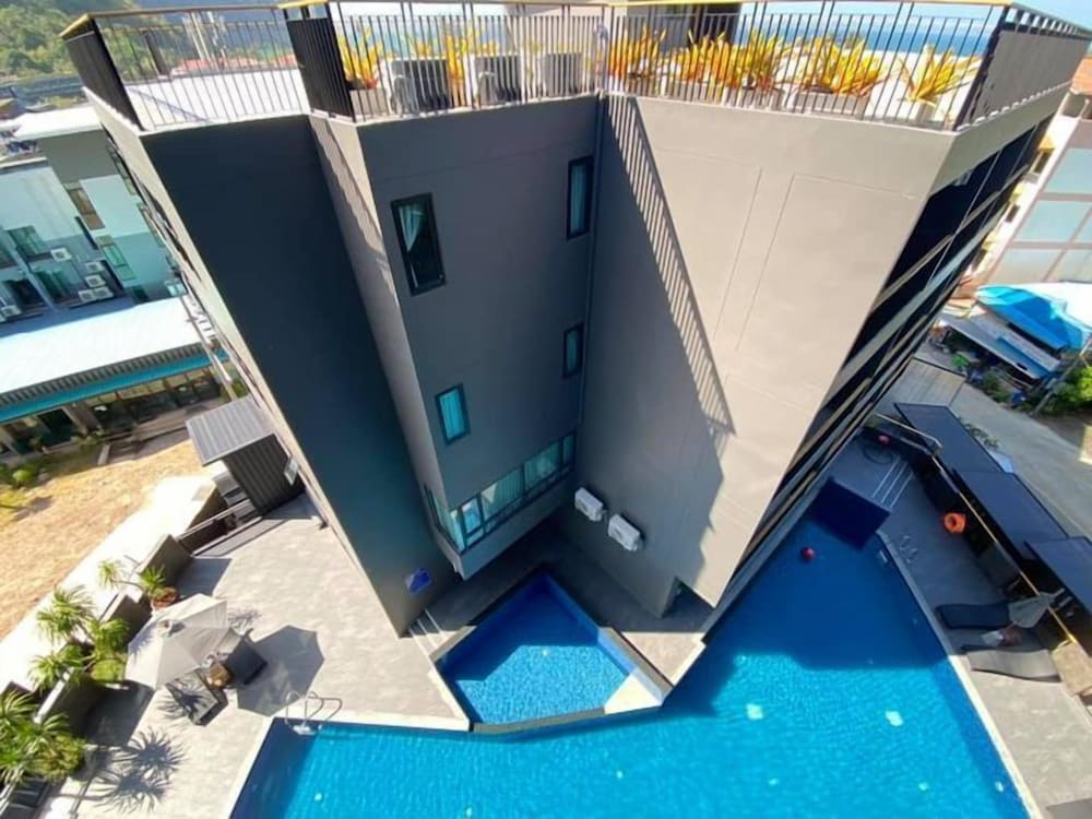 Фото Aonang Dugong