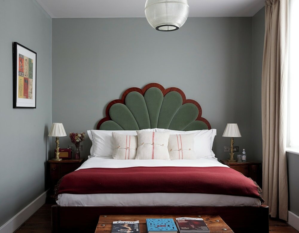 Фото Artist Residence London