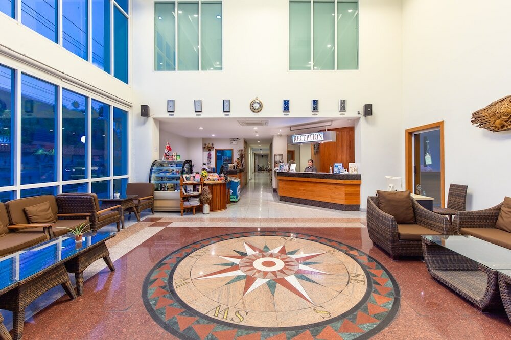 Фото Kanchanaburi City Hotel