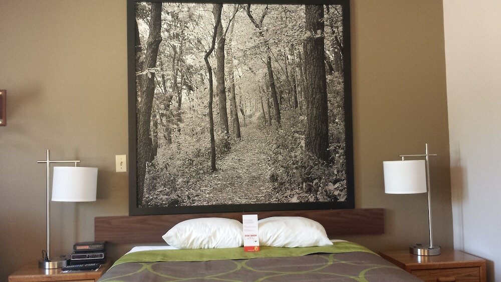 Фото Super 8 by Wyndham Pella