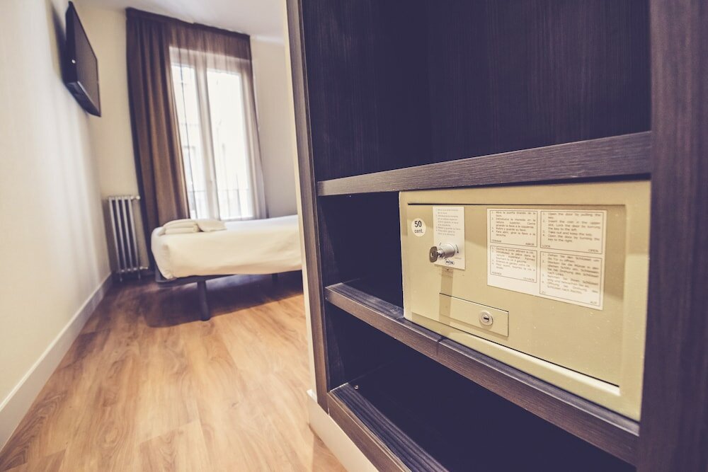 Фото Hostal Marlasca