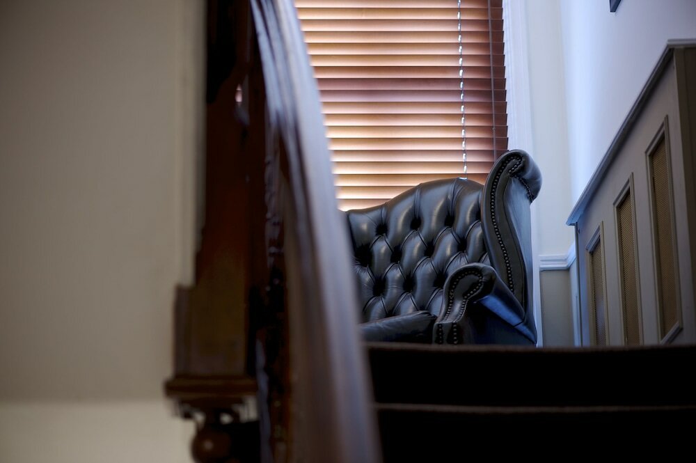 Фото The Lodge Hotel Putney