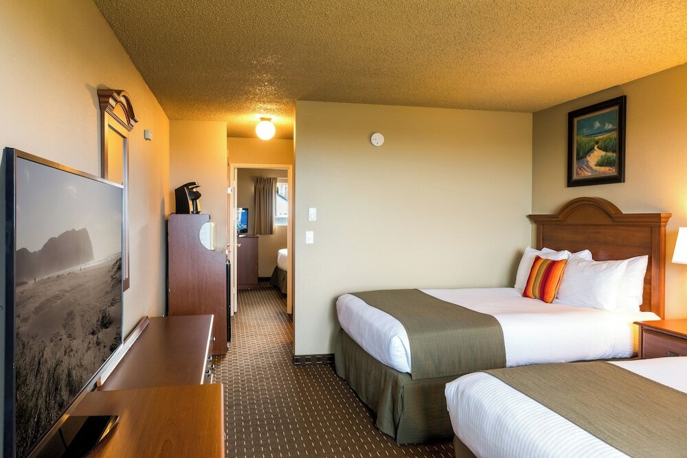 Фото Ebb Tide Oceanfront Inn