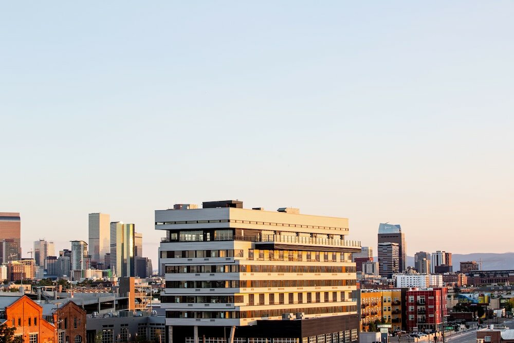 Фото The Source Hotel