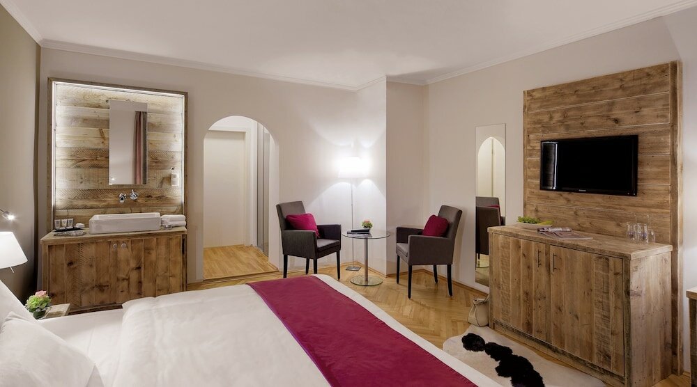 Фото Alpen Hotel München