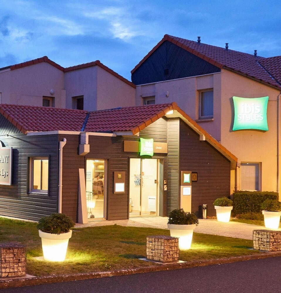 Фото Ibis Styles Cholet