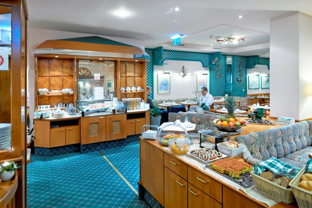 Фото Hotel Pension Baronesse