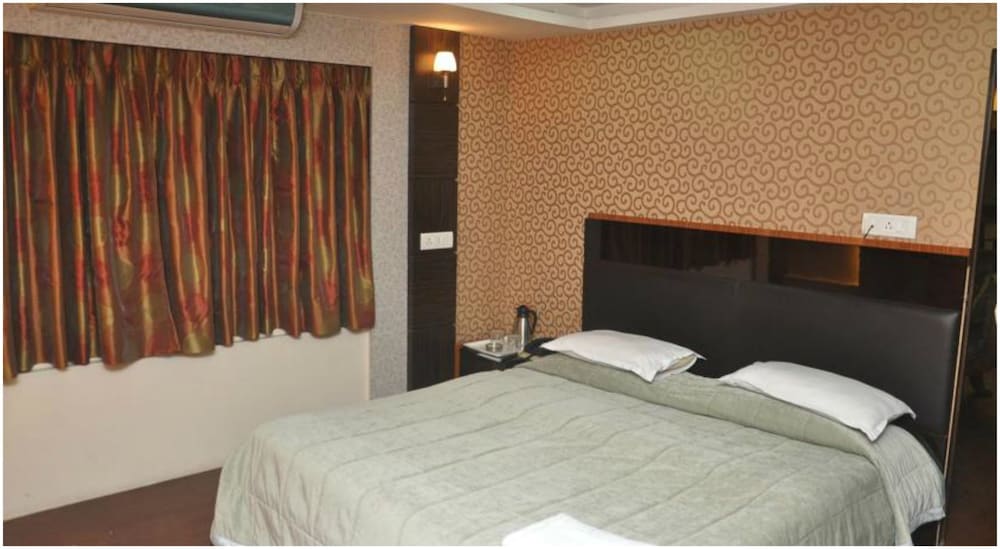 Фото Мини-отель Metro Palace