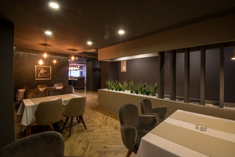 Фото Hotel Bigeste