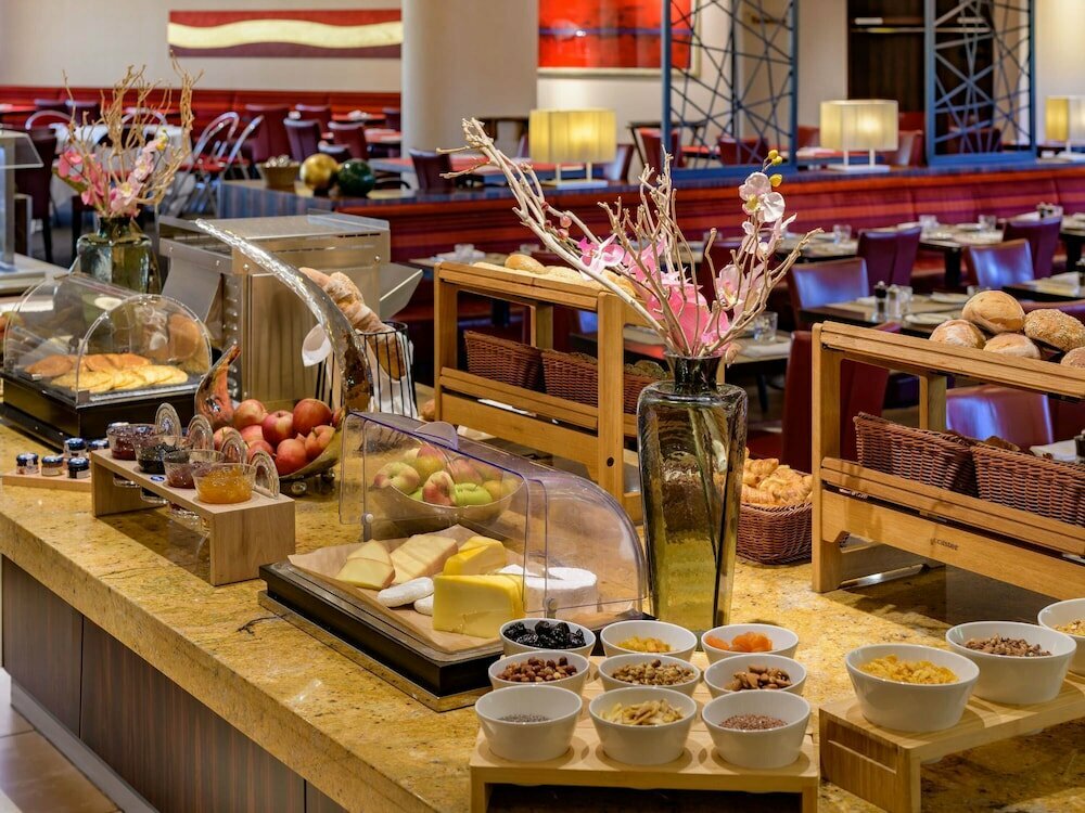 Hotel Movenpick Hotel Geneva, Canton of Geneva, photo