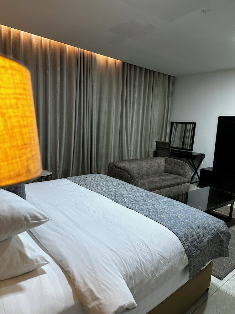 Фото Rollace Hotel