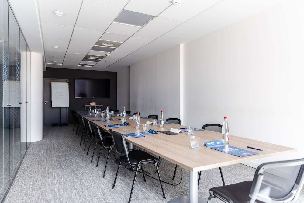 Фото Campanile Marseille Est - Aubagne