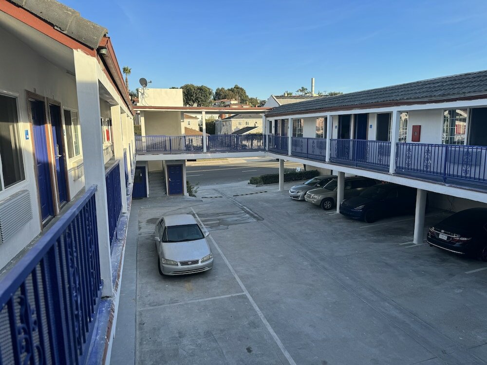 Фото Moonlite Inn Redondo Beach